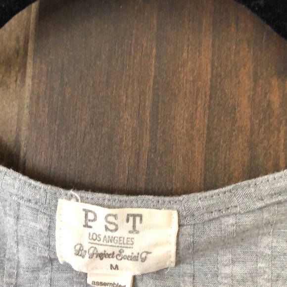 Shirt - Picture 2 of 3